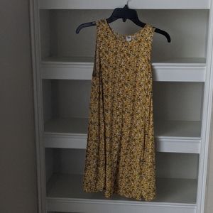 Old Navy Floral Swing Dress